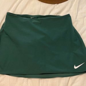 Nike tennis skirt , dark green